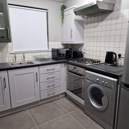 Contemporary City Centre Flat Belfast Buitenkant foto